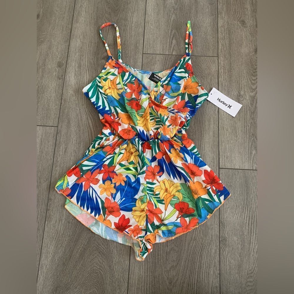 Hurley woman’s beach botanic wrap front romper very beautiful